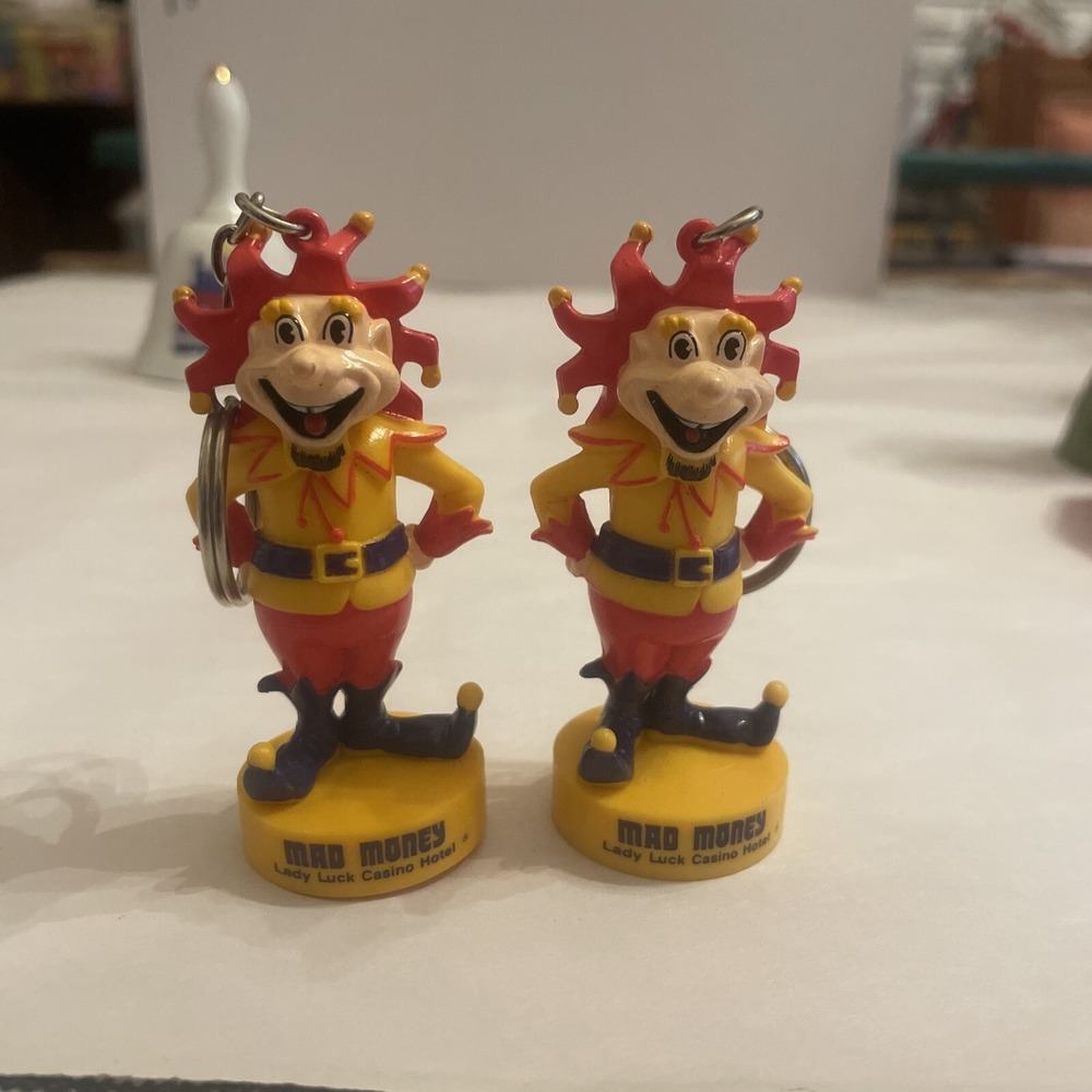 Pair Of Mad Money Lady Luck Keychains Casino Motel Las Vegas Nevada Memorabili